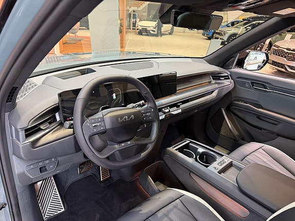 Kia EV9 9 of 19