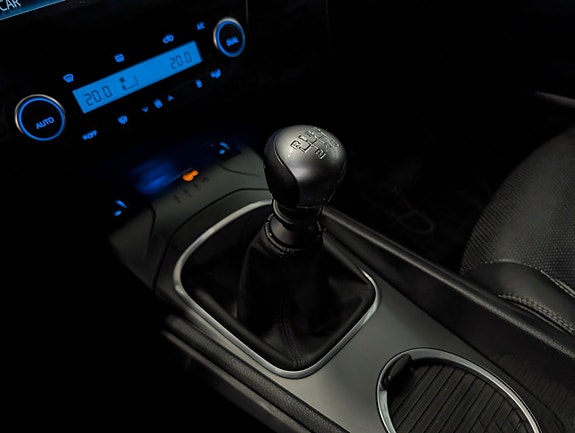 Toyota Avensis 15 of 18