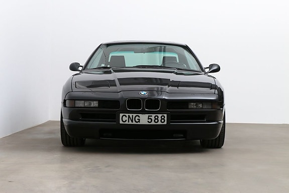 BMW 850Ci 3 of 5