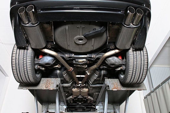 BMW 850Ci 20 of 29