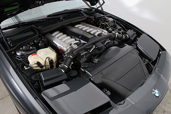 BMW 850Ci 19 of 29