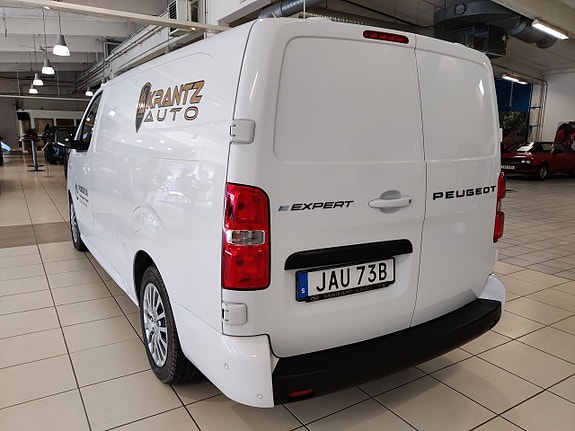 Peugeot e-Expert 3 of 5