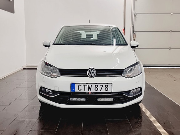 Volkswagen Polo 3 of 5