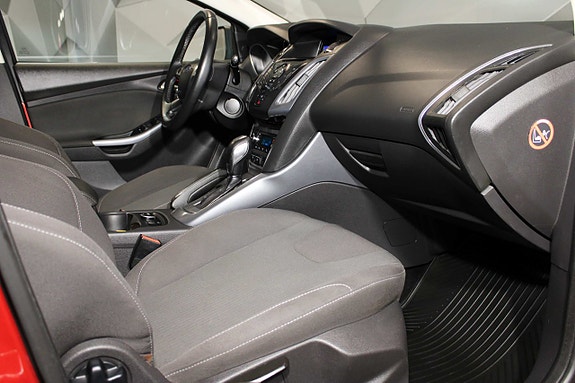 Ford Focus 13 of 27