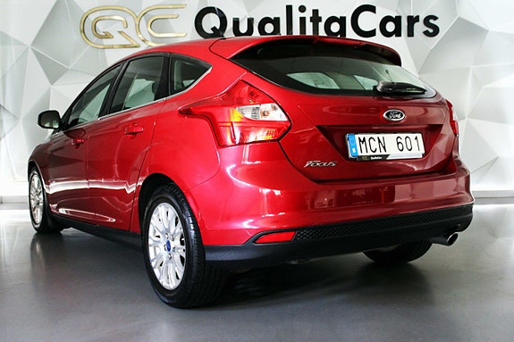 Ford Focus 10 of 27