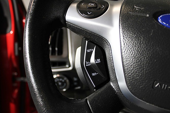 Ford Focus 17 of 27