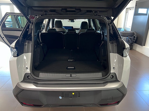 Peugeot 5008 11 of 15