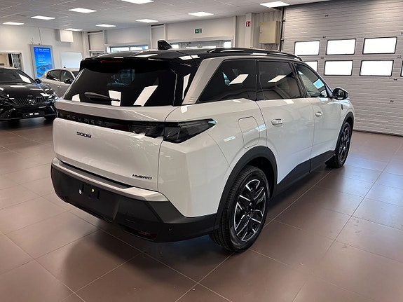Peugeot 5008 5 of 5