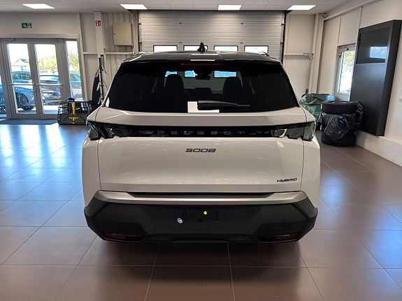 Peugeot 5008 4 of 5