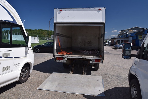 Peugeot Boxer 12 of 19