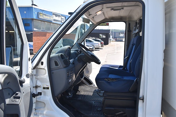 Peugeot Boxer 17 of 19
