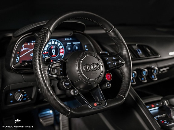 Audi R8 16 of 27