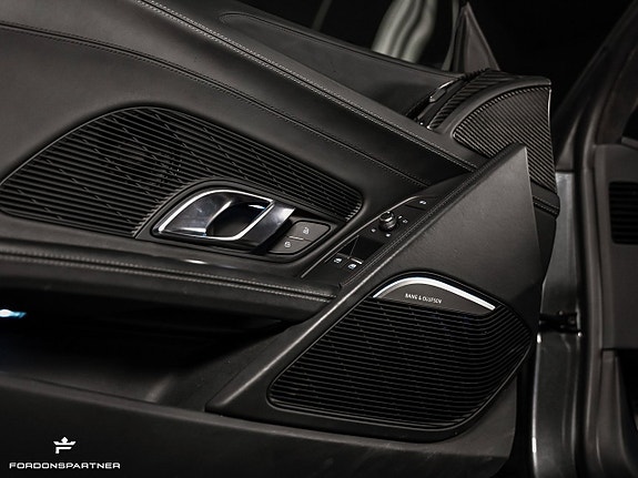 Audi R8 21 of 27