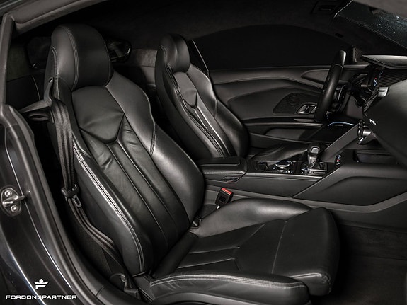 Audi R8 25 of 27
