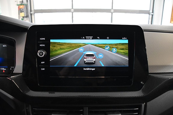 Volkswagen T-Cross 17 of 22