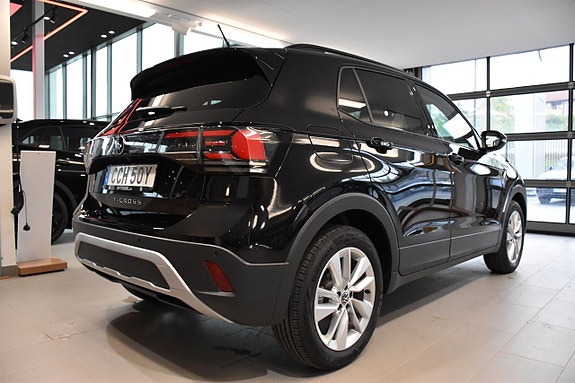 Volkswagen T-Cross 8 of 22
