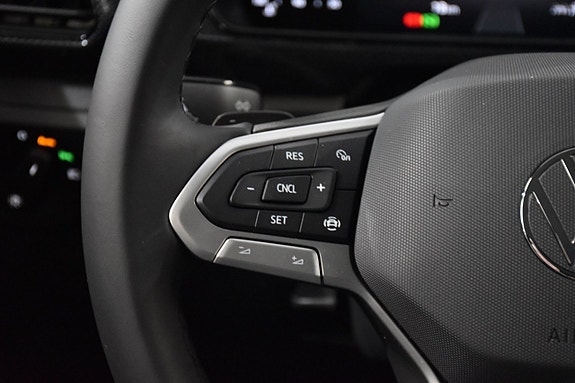 Volkswagen T-Cross 12 of 22