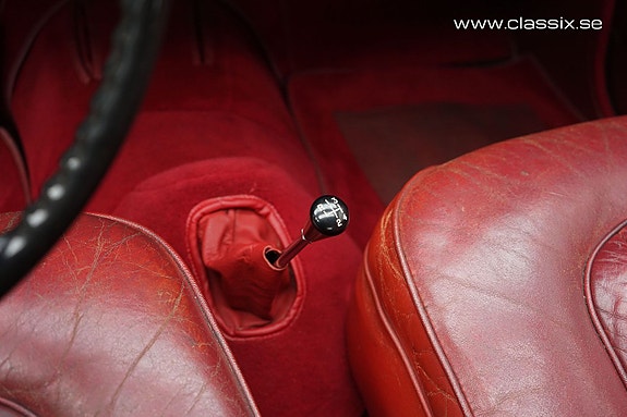 Jaguar Mark VIII 20 of 27