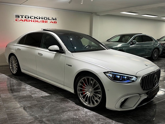 Mercedes-Benz AMG GT Black Series 3 of 5