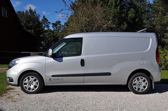 Fiat Doblo 2 of 5