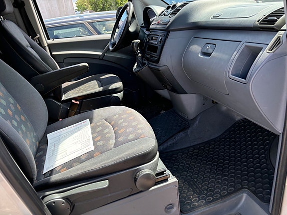 Mercedes-Benz Vito 115 9 of 11