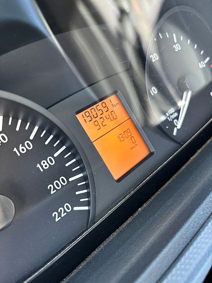 Mercedes-Benz Vito 115 8 of 11