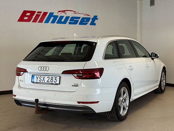 Audi A4 5 of 16