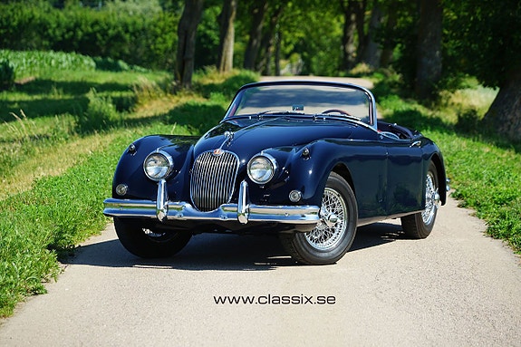Jaguar XK150 9 of 9