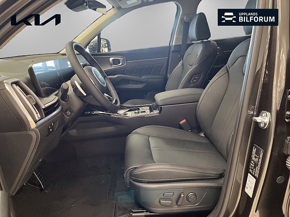Kia Sorento 8 of 22