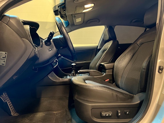 Kia Optima 9 of 27