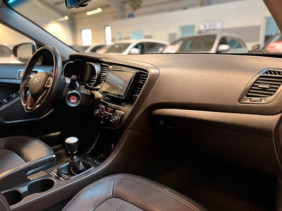 Kia Optima 24 of 27