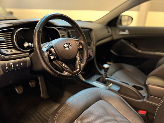 Kia Optima 10 of 27
