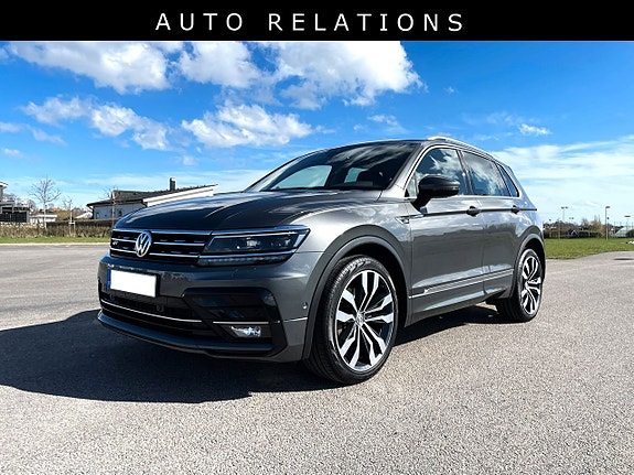 Volkswagen Tiguan 2 of 12