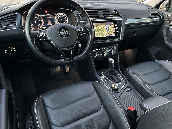 Volkswagen Tiguan 4 of 12