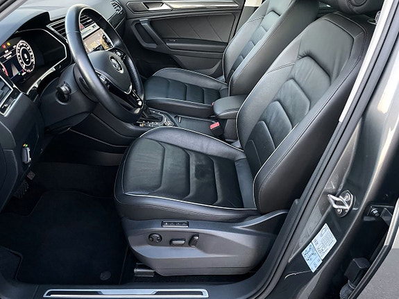 Volkswagen Tiguan 8 of 12