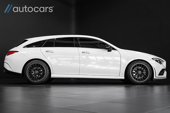 Mercedes-Benz CLA200 d 2 of 5