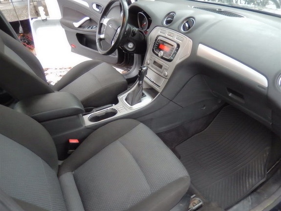 Ford Mondeo 7 of 10