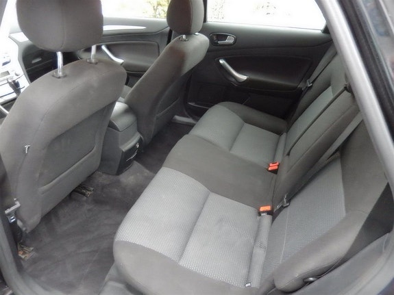 Ford Mondeo 5 of 10
