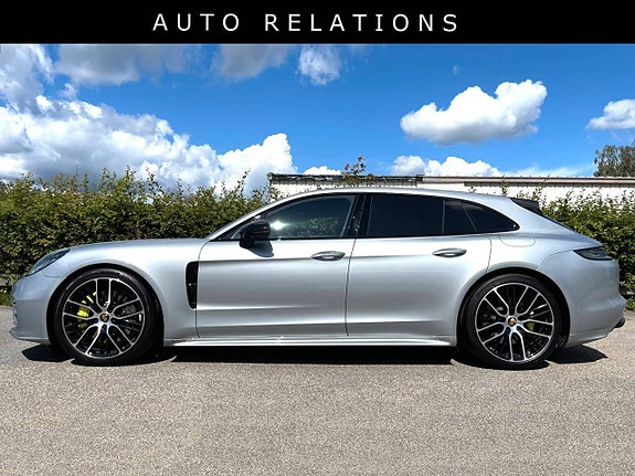 Porsche Panamera 4 9 of 10
