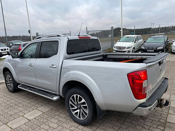 Nissan Navara 2 of 5