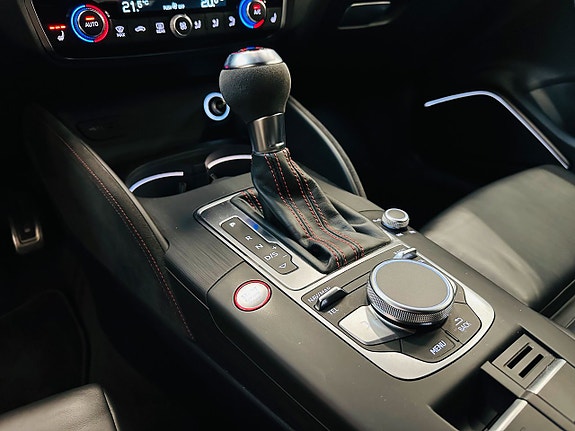Audi RS3 18 of 19