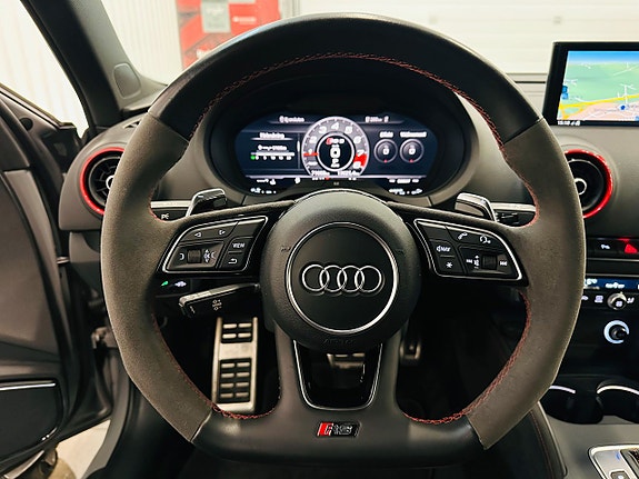 Audi RS3 16 of 19