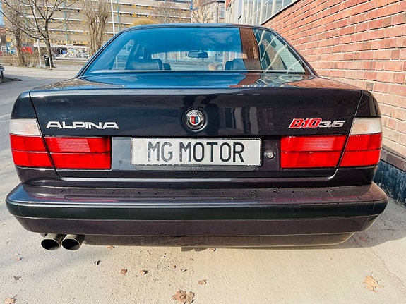 Alpina B10 4 of 19