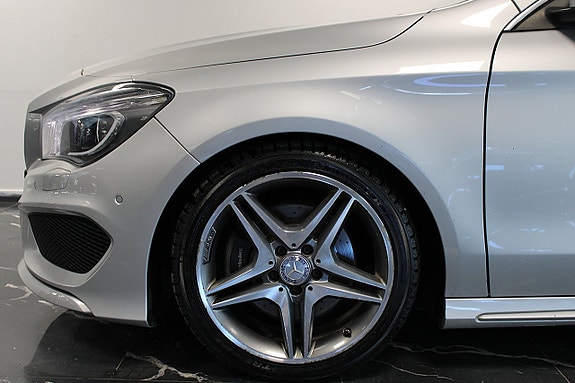 Mercedes-Benz CLA250 15 of 16