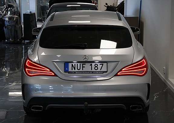 Mercedes-Benz CLA250 6 of 16