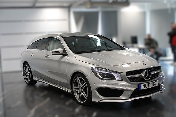 Mercedes-Benz CLA250 3 of 5