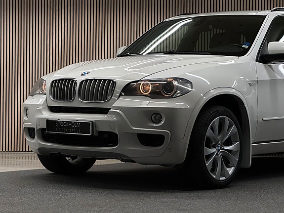 BMW X5 3 of 5
