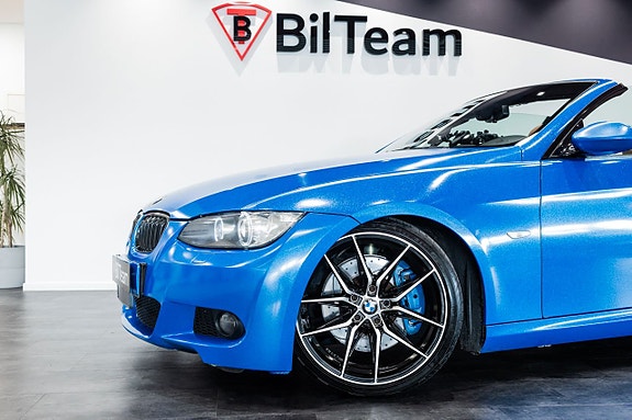 BMW 335i 7 of 26