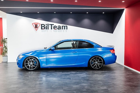 BMW 335i 9 of 26