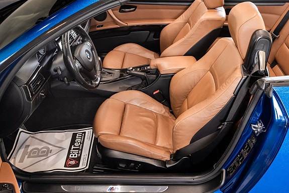 BMW 335i 17 of 26